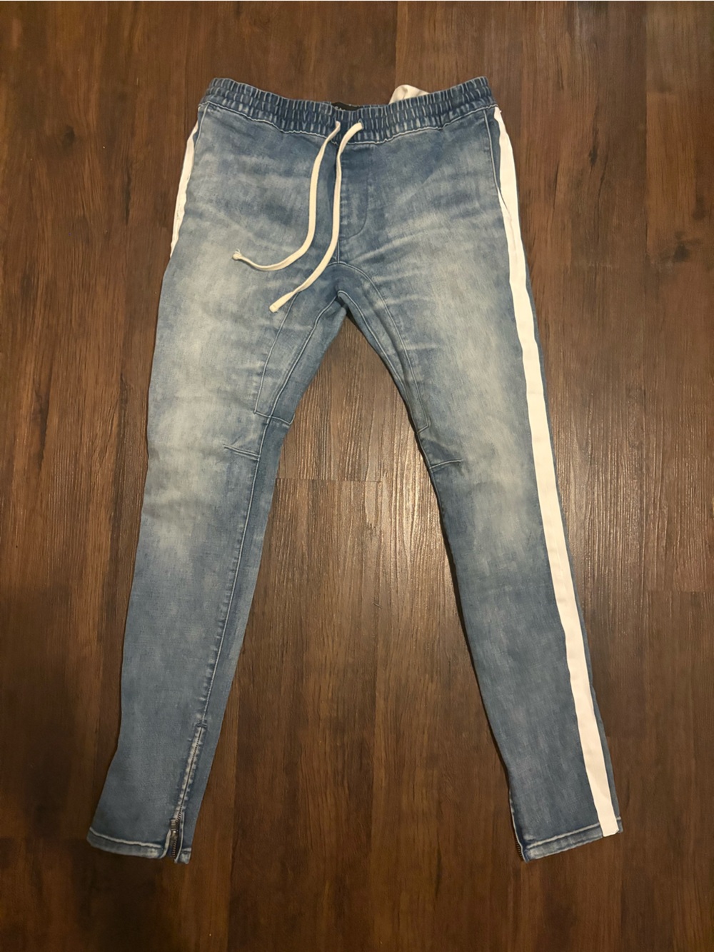Pacsun Men's Light Blue & White Denim Jeans